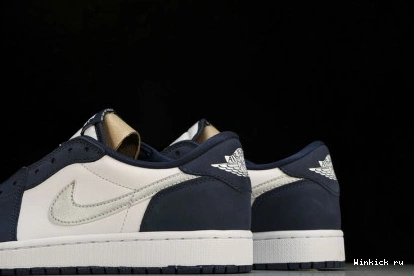 1 Midnight Jordan Navy Low SB 1009